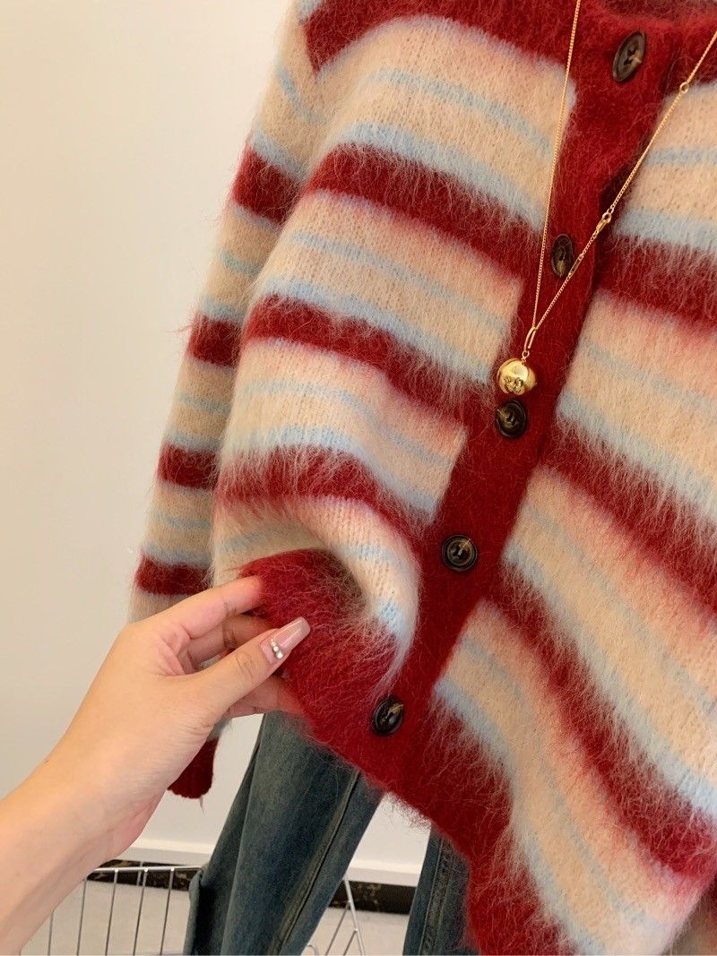 Korean style contrast striped sweater for women in autumn and winter new style soft and waxy loose knitted cardigan jacket for small people long-sleeved top