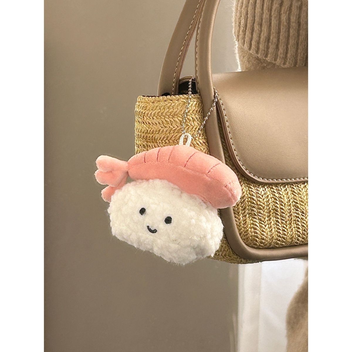 Cute sweet shrimp sushi, caviar, thick egg roast, hand-held sushi pendant, girly girl's good-looking plush doll