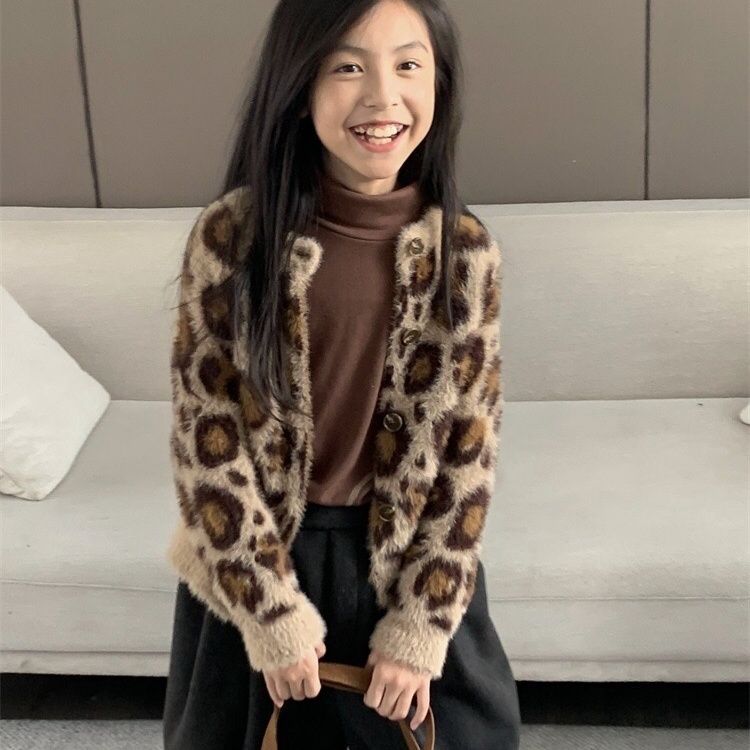 Fashion leopard print 2024 new mink velvet sweater jacket Korean style loose top versatile knitted cardigan princess style