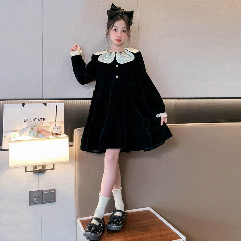Girls black dress autumn and winter 2023 new style children's winter velvet thickened little girl velvet skirt
