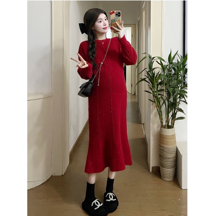 Maternity wear autumn and winter fashion high-end thickened inner long-sleeved round neck knitted fishtail long skirt women's plus size dress