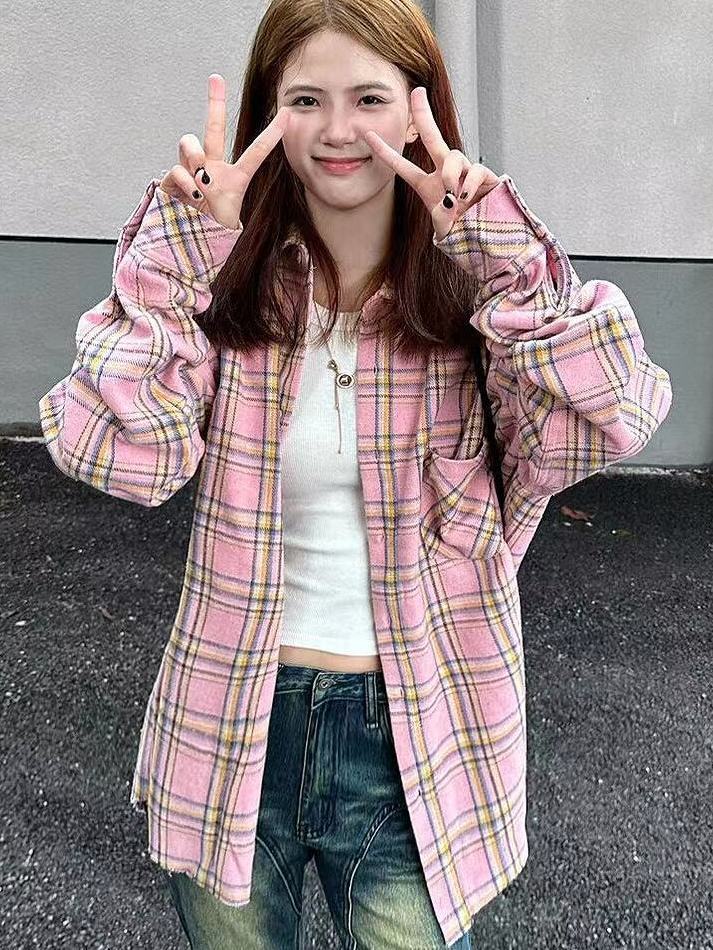 2023新款森系超顯白粉色格子襯衫女寬鬆休閒顯瘦長袖襯衣外搭開衫