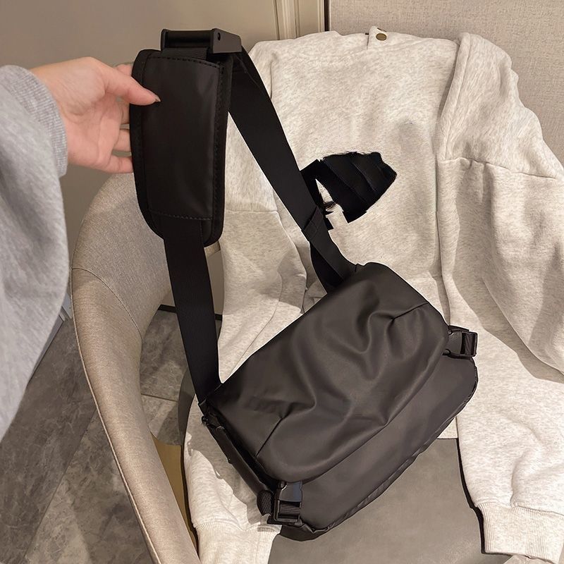 Cycling Messenger Bag 2024 Japanese New Fashion Brand Oxford Cloth Workwear Large Capacity Versatile Shoulder Messenger Bag
