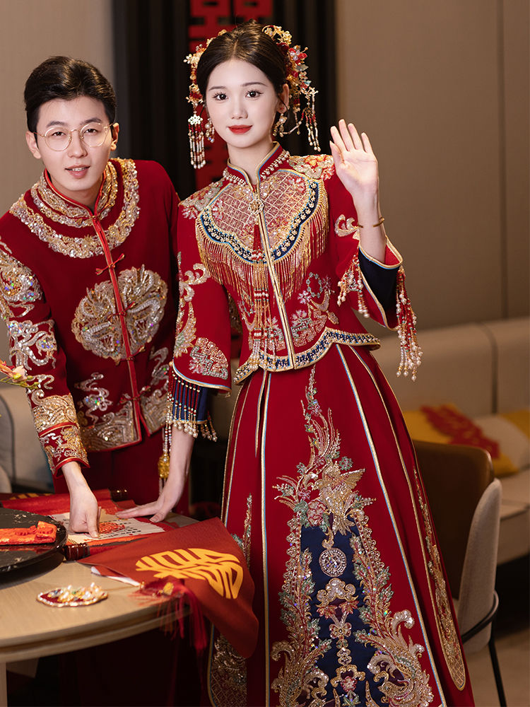 中式秀禾服新娘冬季加厚丝绒款结婚礼服高级奢华重工小个子龙凤褂
