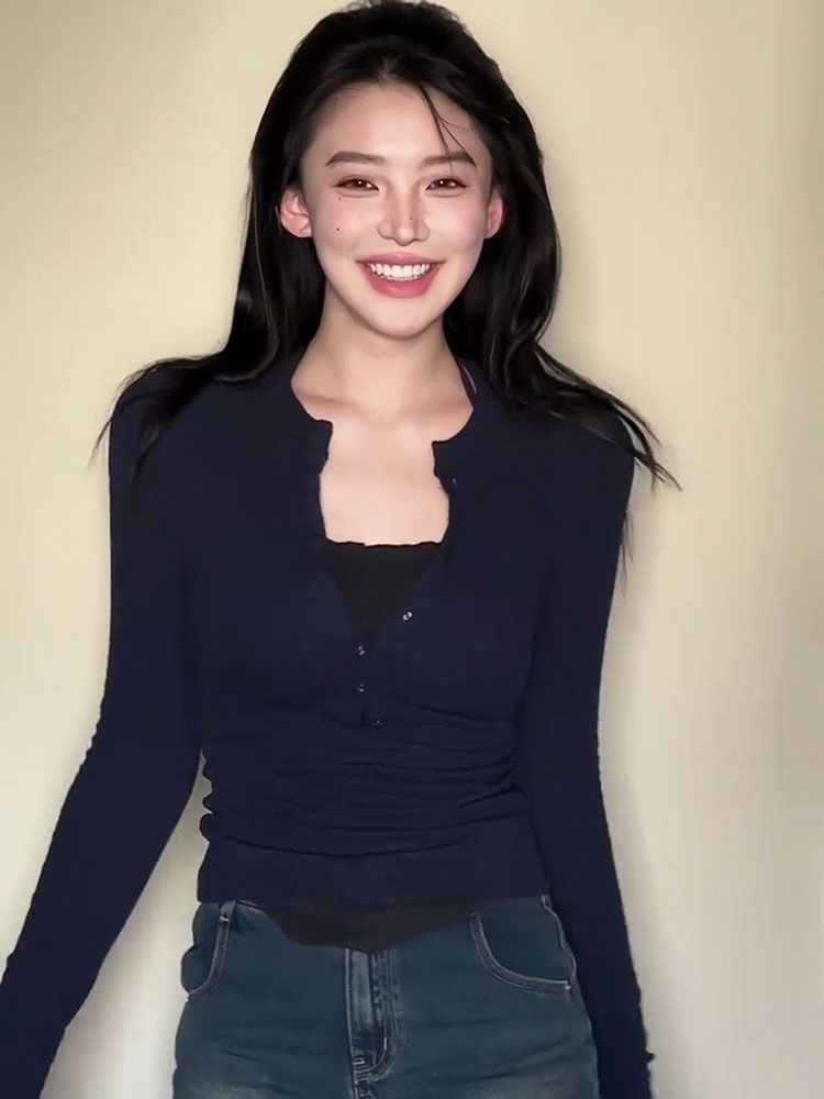 純欲風辣妹長袖t恤女秋冬內搭打底衫修身設計感小眾收腰緊身上衣