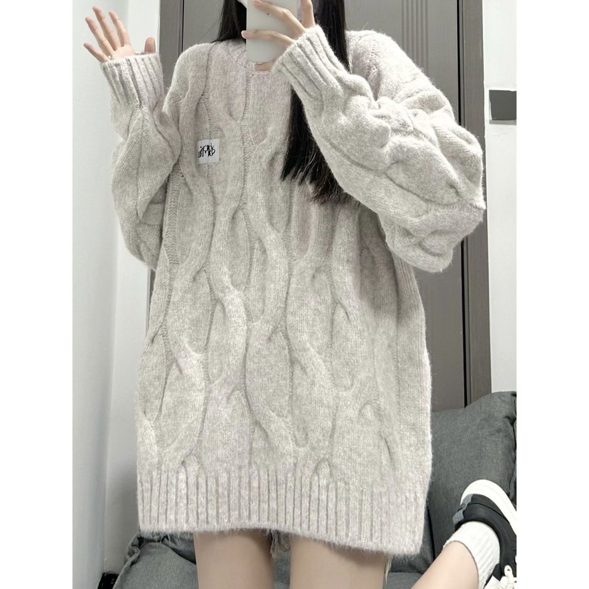 Japanese milk fufu twist round neck sweater for women in autumn and winter loose lazy style bf soft waxy thickened sweater jacket trendy