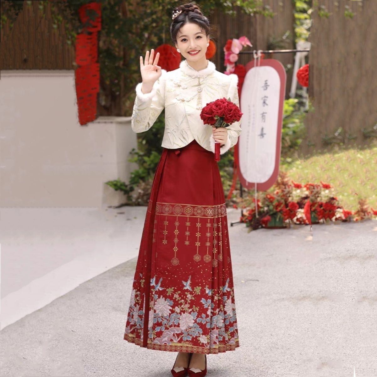 大碼胖mm訂婚敬酒服新娘新中式加厚毛邊立領上衣馬面裙套裝200斤