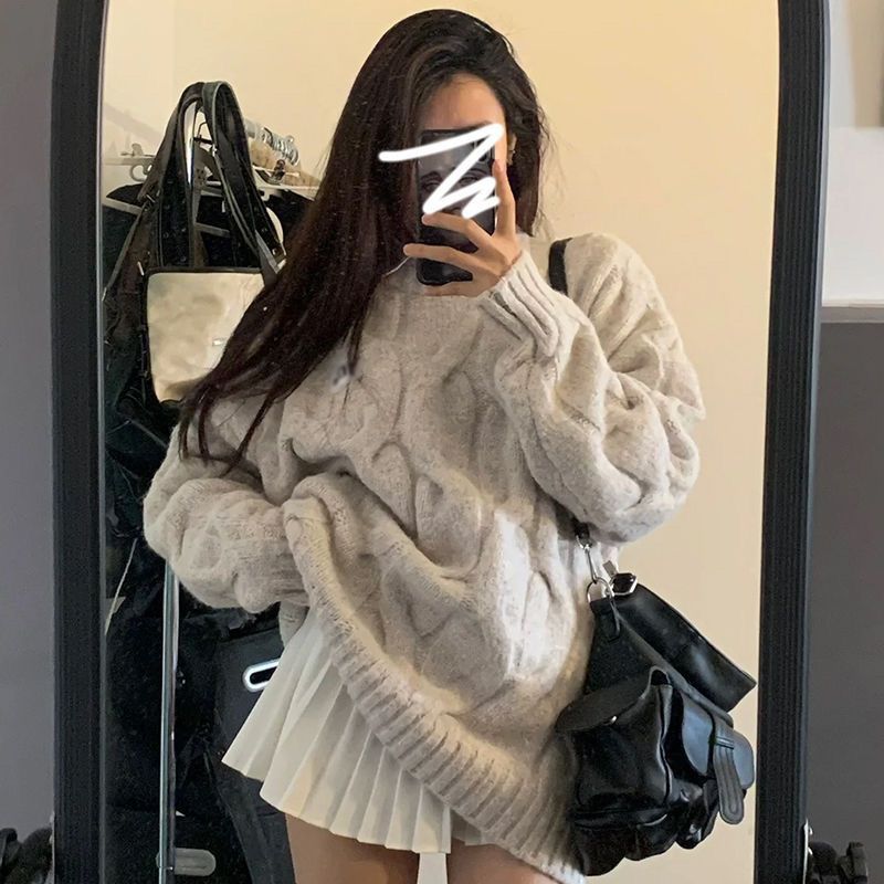 oversize little lazy style soft and waxy loose round neck pullover thickened big sweater for women autumn and winter  new style
