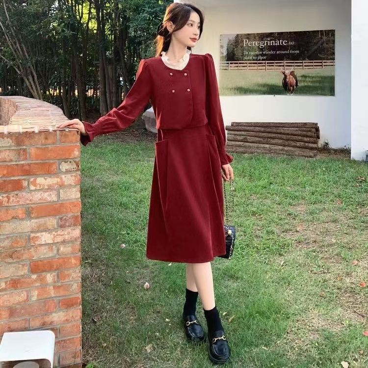 長袖假兩件連衣裙女秋冬季拼接燈芯絨花邊領系帶收腰長款a字裙子