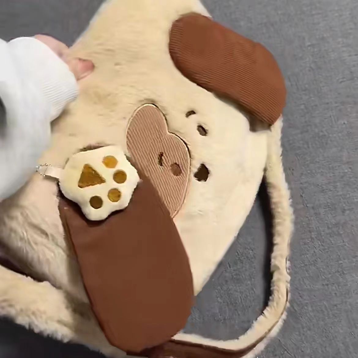 可愛小狗刺繡手提包秋冬季毛絨大容量女學生單肩包腋下包通勤包包