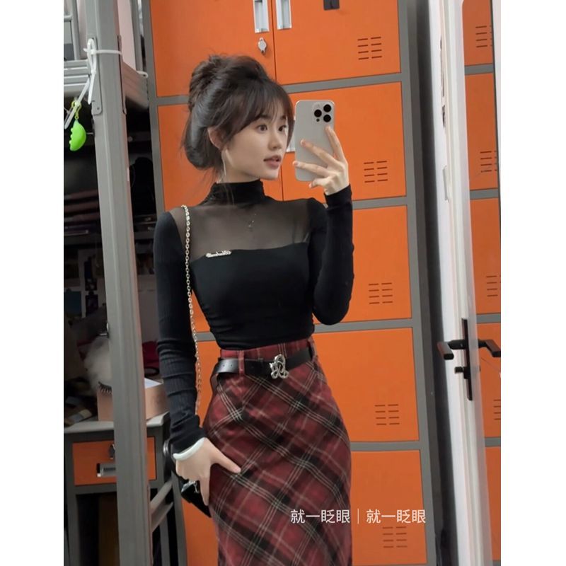 套裝女2023秋冬新款純欲黑色半高領蕾絲打底衫上衣高腰格紋半身裙