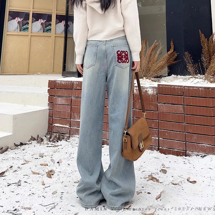 冬季加絨加厚牛仔褲女淺藍色刺繡設計美式高街寬鬆直筒闊腿拖地褲