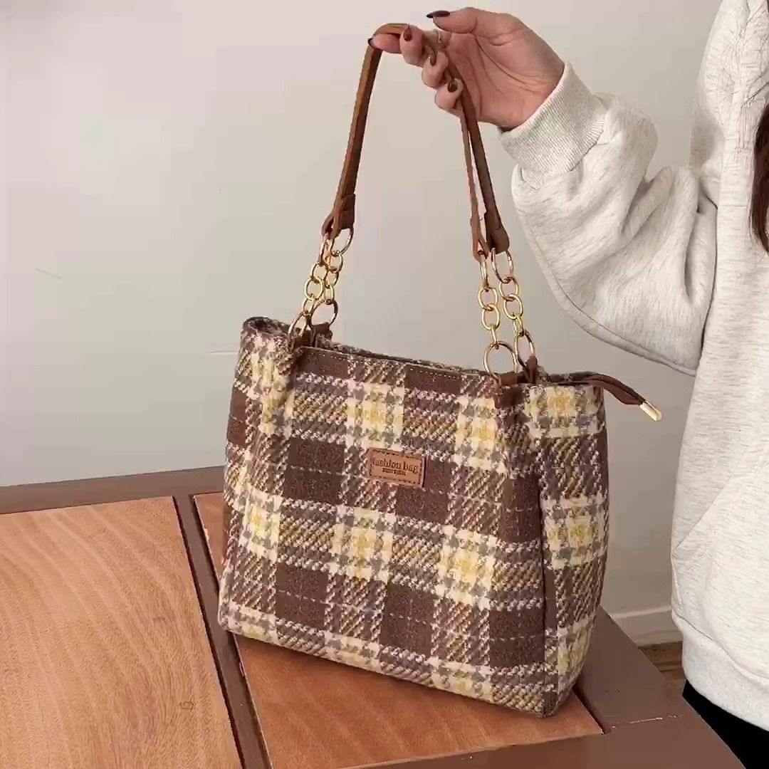 Early spring large-capacity bag for women 2024 new trendy high-end plaid handbag versatile ins shoulder tote bag