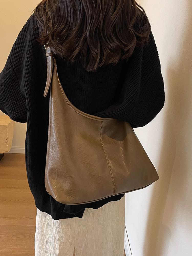 韩版小众复古软皮慵懒风腋下包包女新款潮高级感大容量单肩包