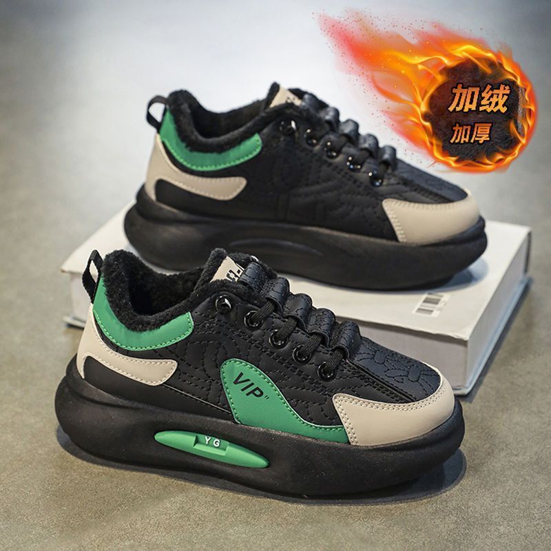 2023 winter new children's sports shoes, boys' anti-skid shoes, medium and large children's velvet casual shoes, slip-on trendy shoes
