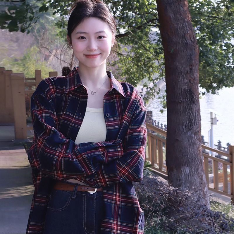秋冬季復古磨毛洋氣格子襯衫女外穿寬鬆大碼打底上衣長袖襯衣外套