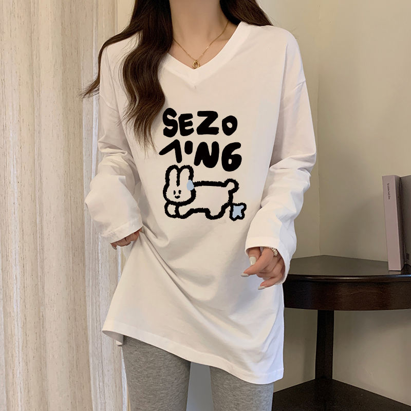白色打底衫女秋冬2023新款內搭V領寬鬆純棉長袖t恤慵懶風印花上衣