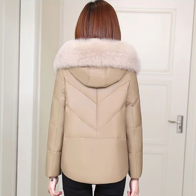 Real fox fur coat for women, new style, winter, small, short, down-padded jacket, stylish, high-end, wash-free fur