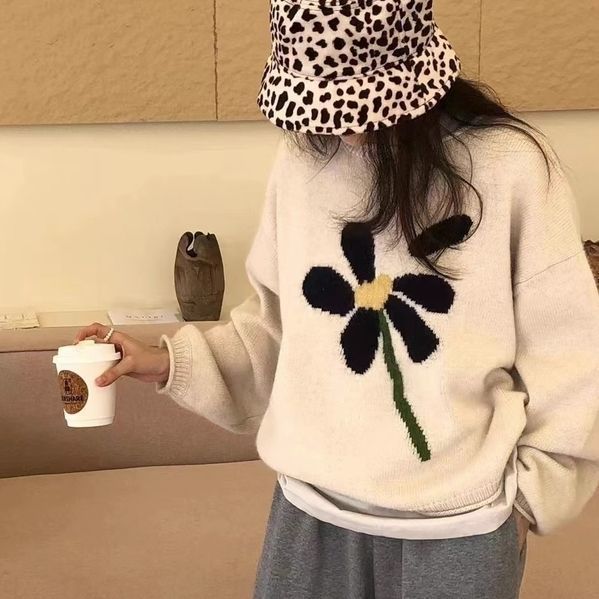 慵懶風ins韓系2023年早秋寬鬆花朵針織衫超好看套頭毛衣設計感女