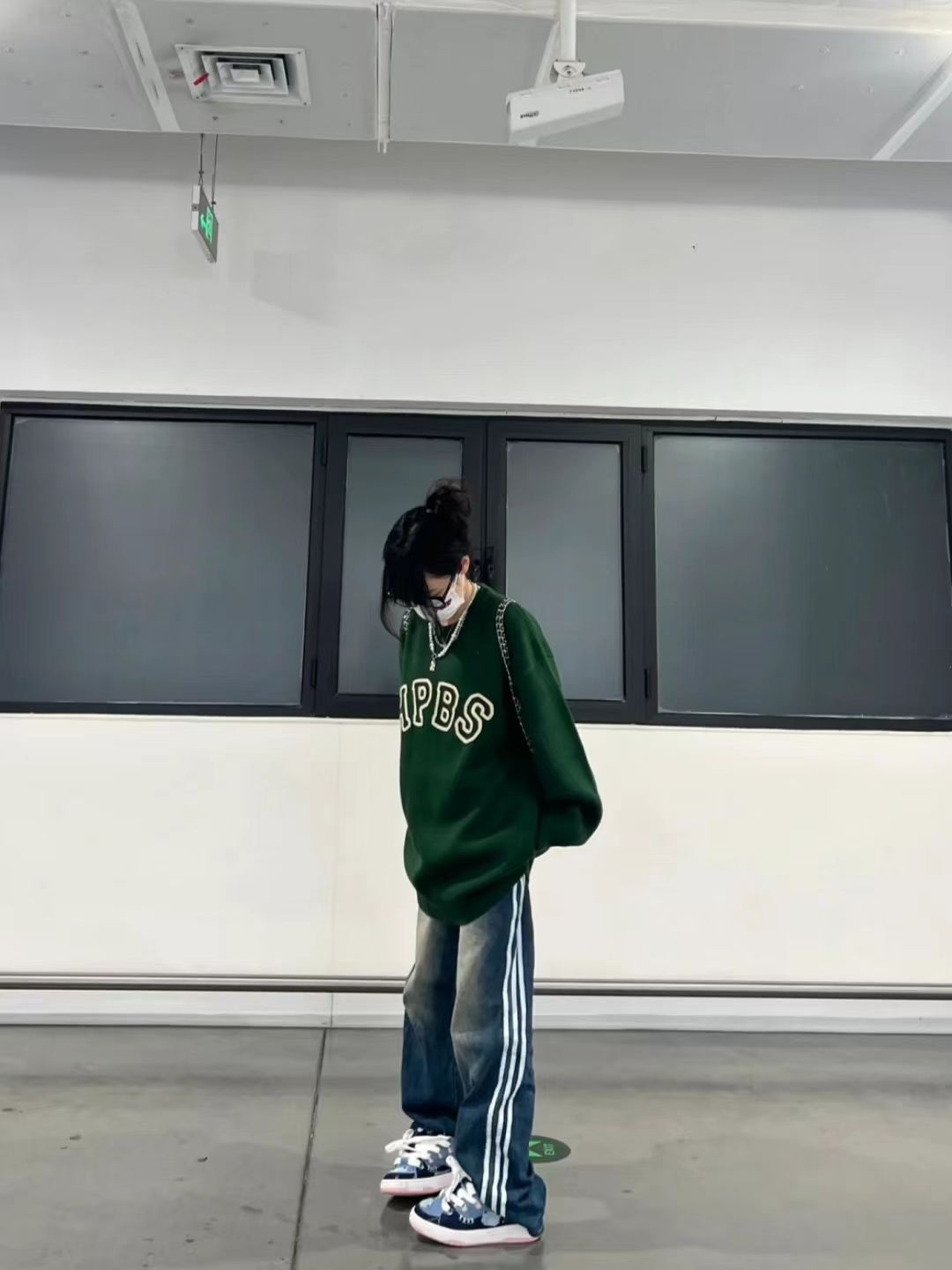高街復古三道條紋杆直筒牛仔褲女秋冬辣妹高腰設計感休閒闊腿長褲