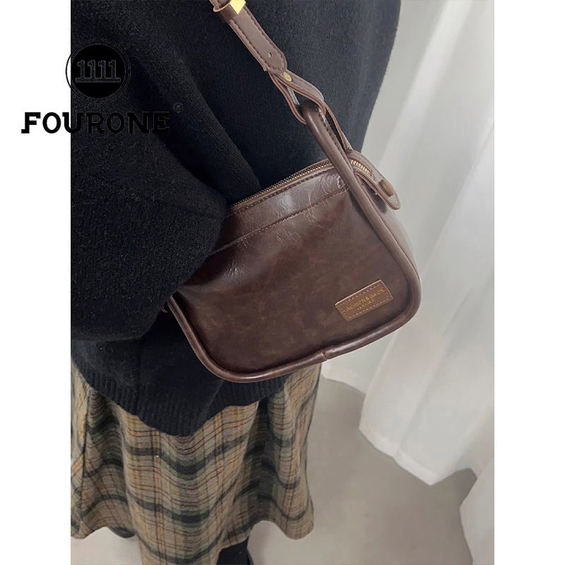 Niche retro armpit bag women's new single shoulder crossbody bag high-end versatile fashionable small square bag