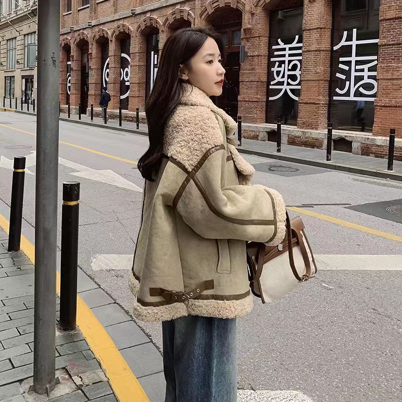 高級感羊羔絨外套女2023冬季新款寬鬆皮毛一體機車服加厚短款棉衣