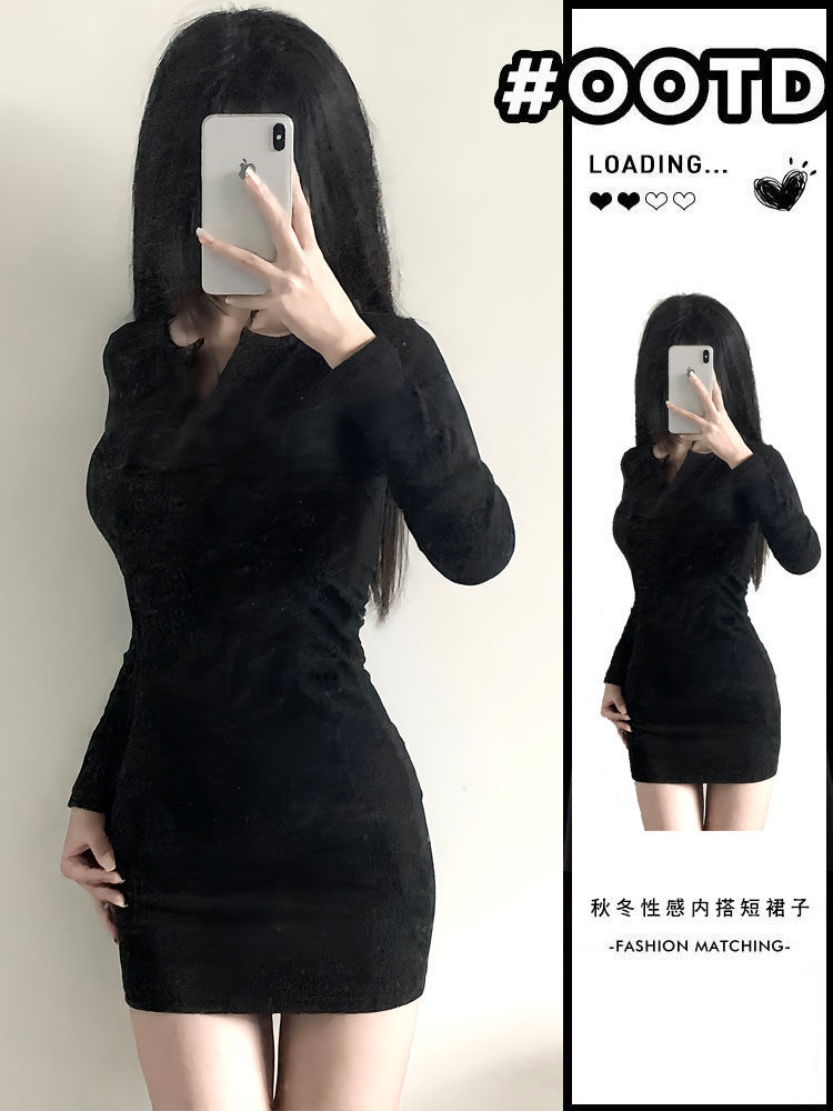 甜辣妹黑色長袖連衣裙女秋冬新款收腰顯瘦純欲內搭打底包臀裙短子