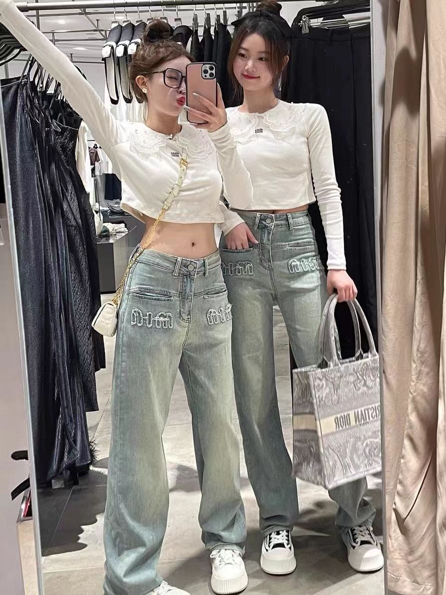 Hot girl high-waisted denim trousers for women autumn and winter Korean version 2023 new design slimming letter embroidered straight pants