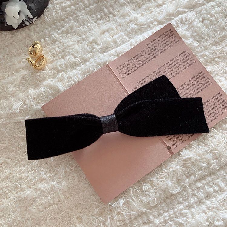 Fermaglio a fiocco in velluto per donna accessorio capelli chic_voghion.com