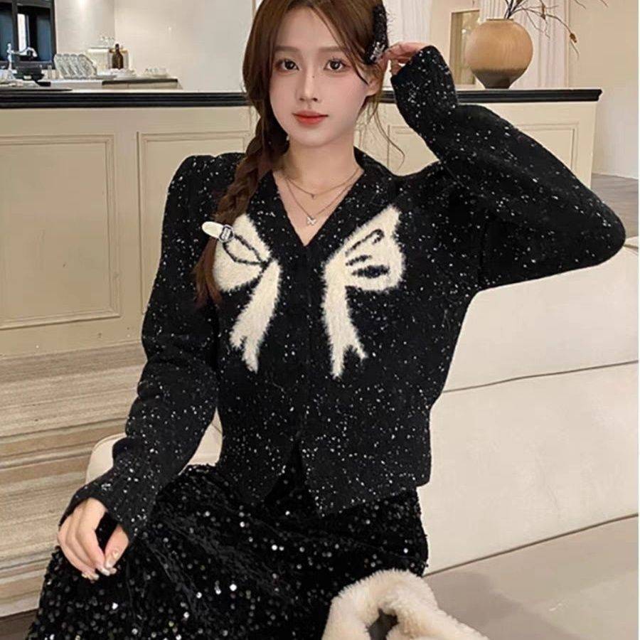 23 autumn and winter new style small fragrant sweet design coat bow V-neck slim fit knitted sweater top