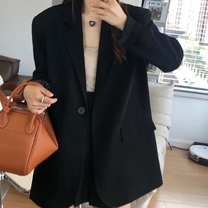 Black suit jacket advanced 2023 autumn and winter thickened design new suit loose Korean style casual slim top