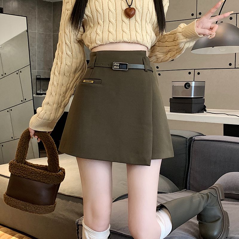 Woolen thickened skirt for women 2023 autumn and winter new style small irregular culottes high waist slimming A-line skirt