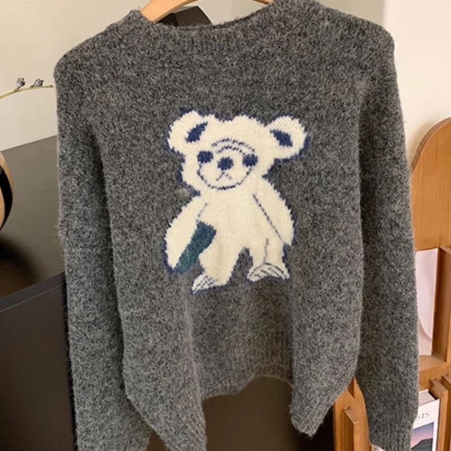 灰色小熊软fufu毛衣女秋冬季新款慵懒风超好看今年流行针织打底衫