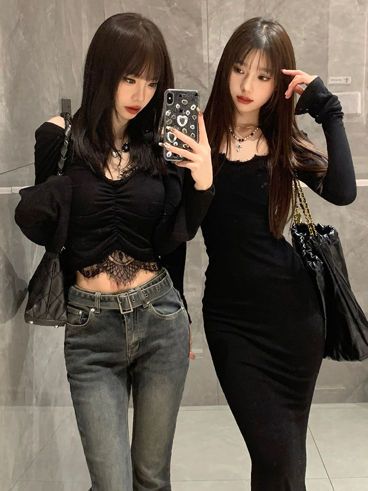 黑色V領蕾絲喇叭袖上衣女秋冬設計感甜辣妹茶藝風內搭打底長袖T恤