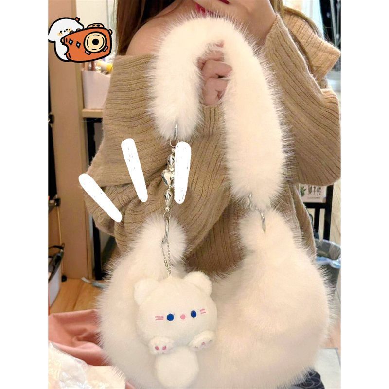 Autumn and winter furry bags 2023 new love furry bag girls dumpling bag niche plush portable shoulder bag