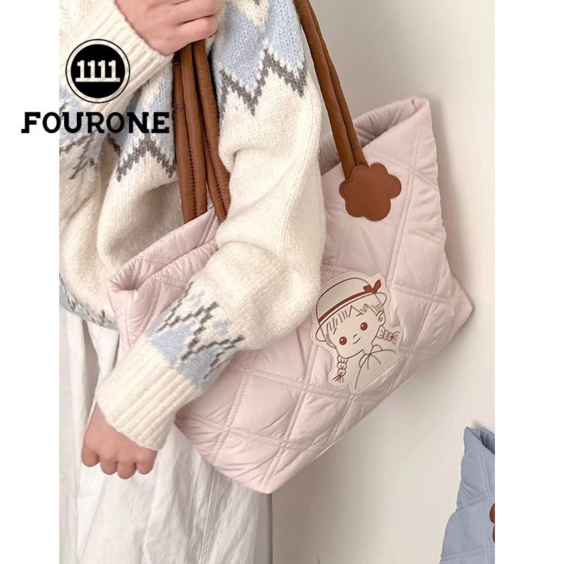 学生休闲羽绒包包女新款潮韩版可爱菱格托特包大容量包