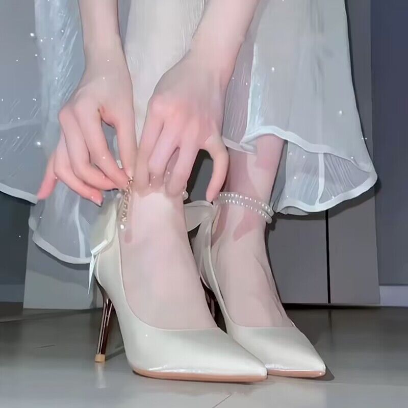 法式綢緞單鞋珍珠伴娘新娘裙子溫柔婚紗禮服婚鞋成人禮白色高跟鞋