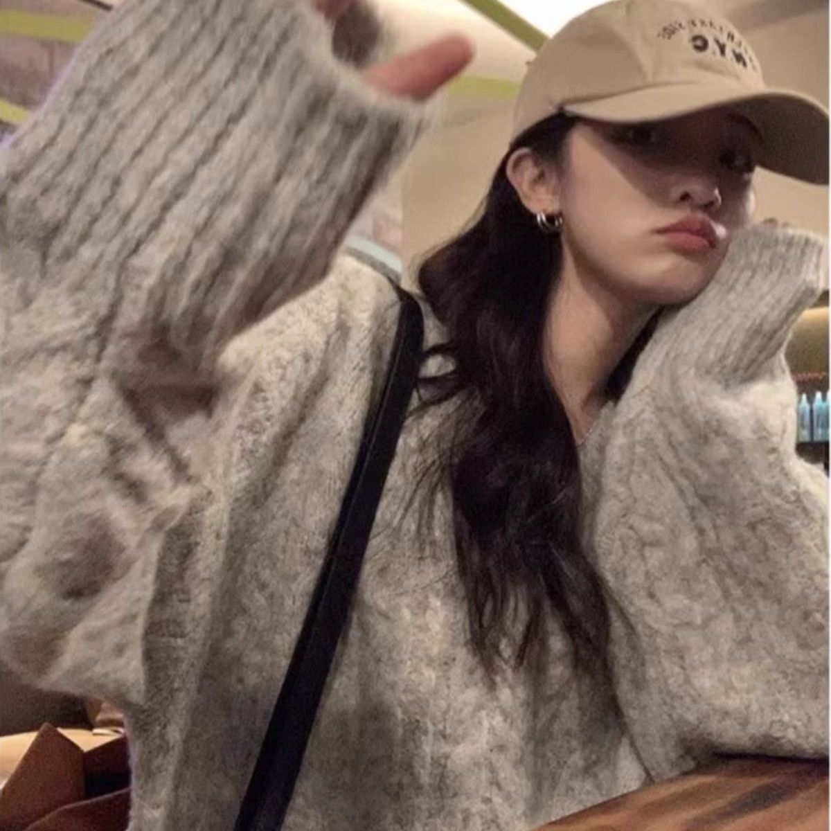 韓版復古中長款套頭v領麻花毛衣女秋冬加厚寬鬆慵懶風軟糯針織衫
