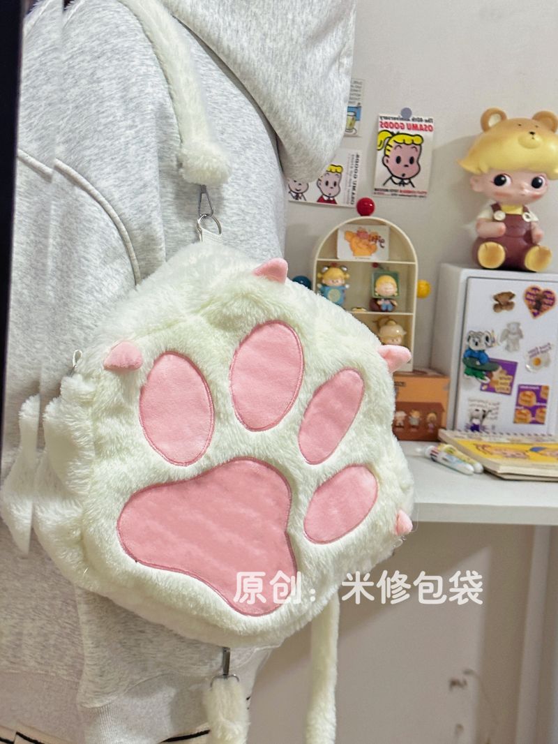 ins新款卡通立體貓爪斜挎包毛絨包包可愛雙肩單肩背包韓版粉嫩包