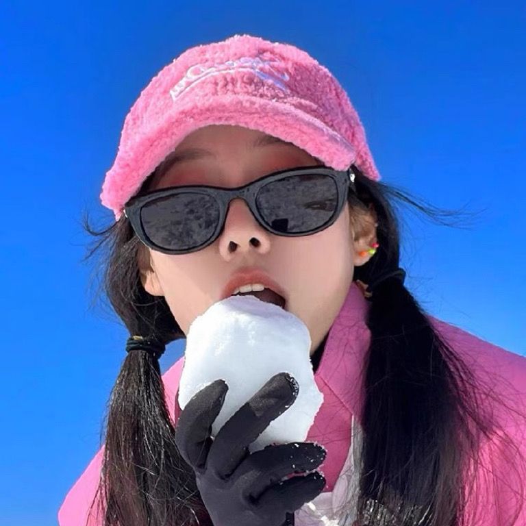 復古歐式貓眼墨鏡女防紫外線冬季戶外雪地拍照高級感小框太陽眼鏡