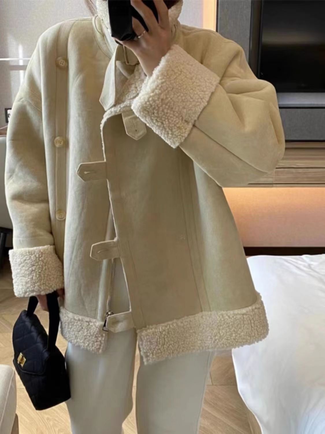 短款羊羔毛外套女2023秋冬新款羊羔絨皮毛一體冬裝加厚輕熟風棉服