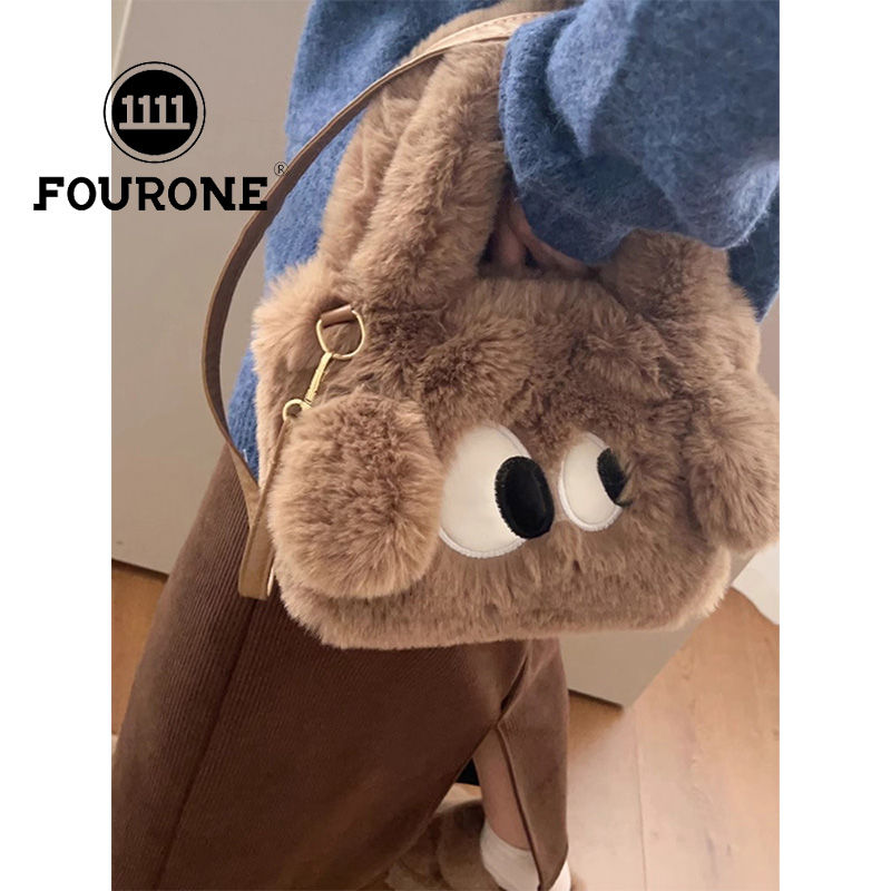 Versatile ins cute plush bag women's new furry shoulder crossbody bag portable furry bag