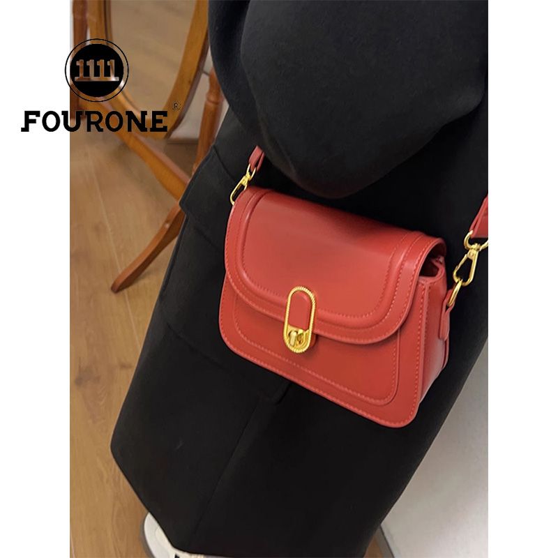 Versatile burgundy bag women's new trendy shoulder crossbody bag high-end retro armpit small square bag