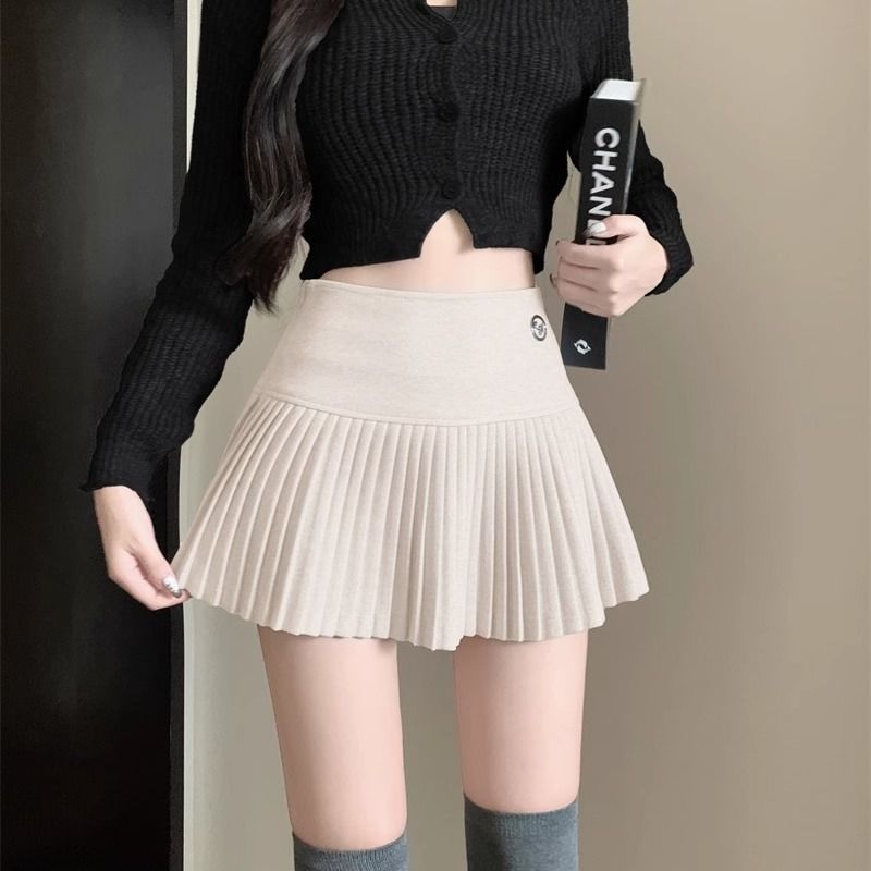 American Hot Girl Woolen Pleated Skirt Women's Autumn and Winter New Commuting White Skirt High Waist Slimming A-Line Short Skirt