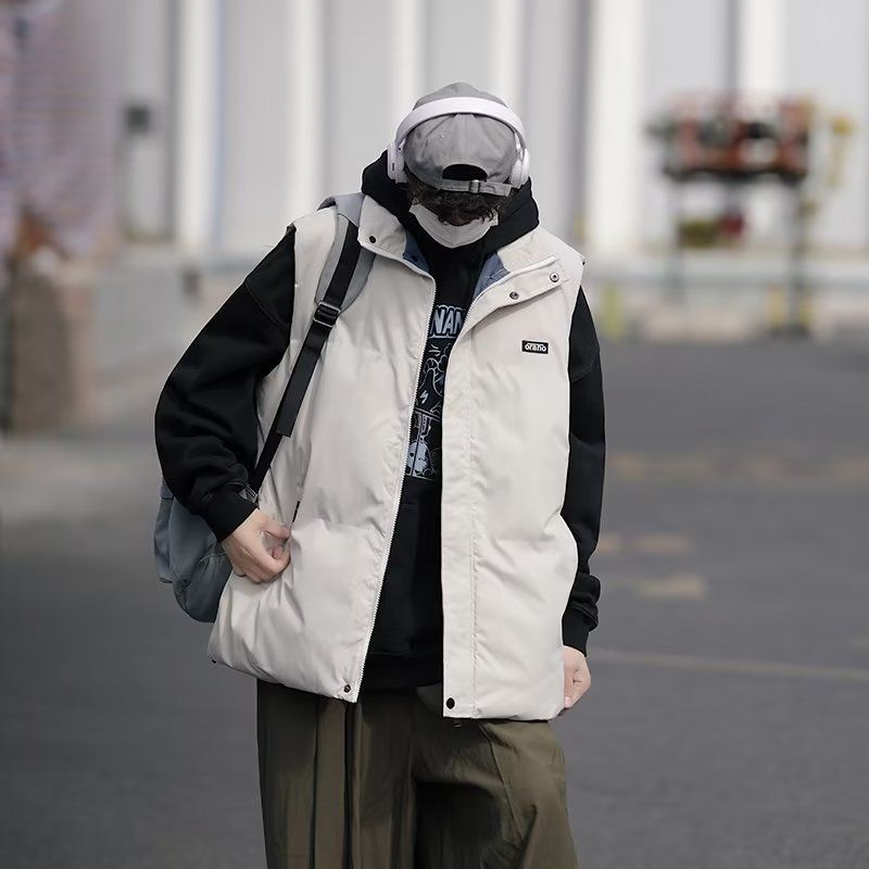Casual autumn and winter cotton clothing vest autumn thickened Japanese men's 2023 new waistcoat jacket cotton warm student vest