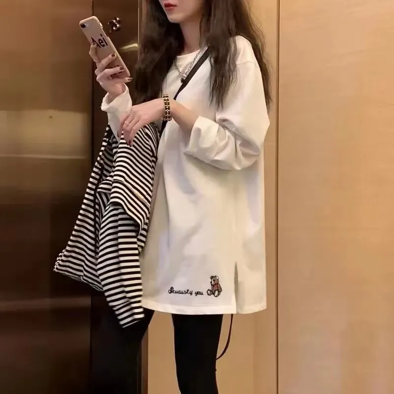 白色打底衫女秋冬下擺印花內搭開叉長袖t恤純色寬鬆加絨長款上衣