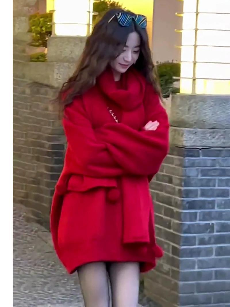 XJ家2023秋冬新款新年  紅色毛衣女中長款圓領送圍巾寬鬆上衣