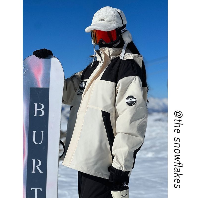 2023新款滑雪服男款冬季加厚防水防风羽绒棉服登山冲锋衣情侣外套