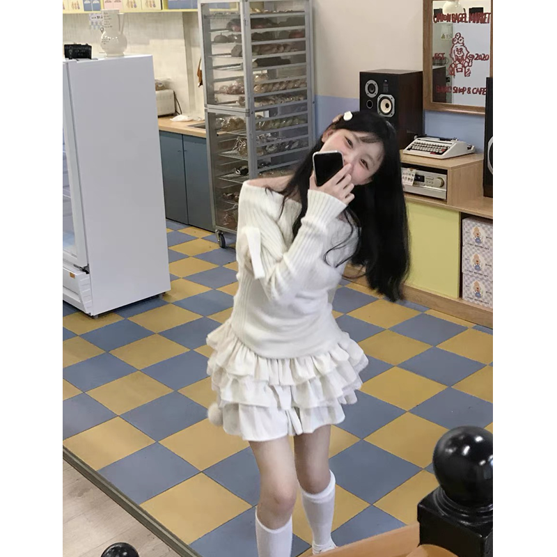 甜美套裝女2023秋冬新款一字肩修身蝴蝶結毛衣高腰蛋糕蓬蓬半身裙