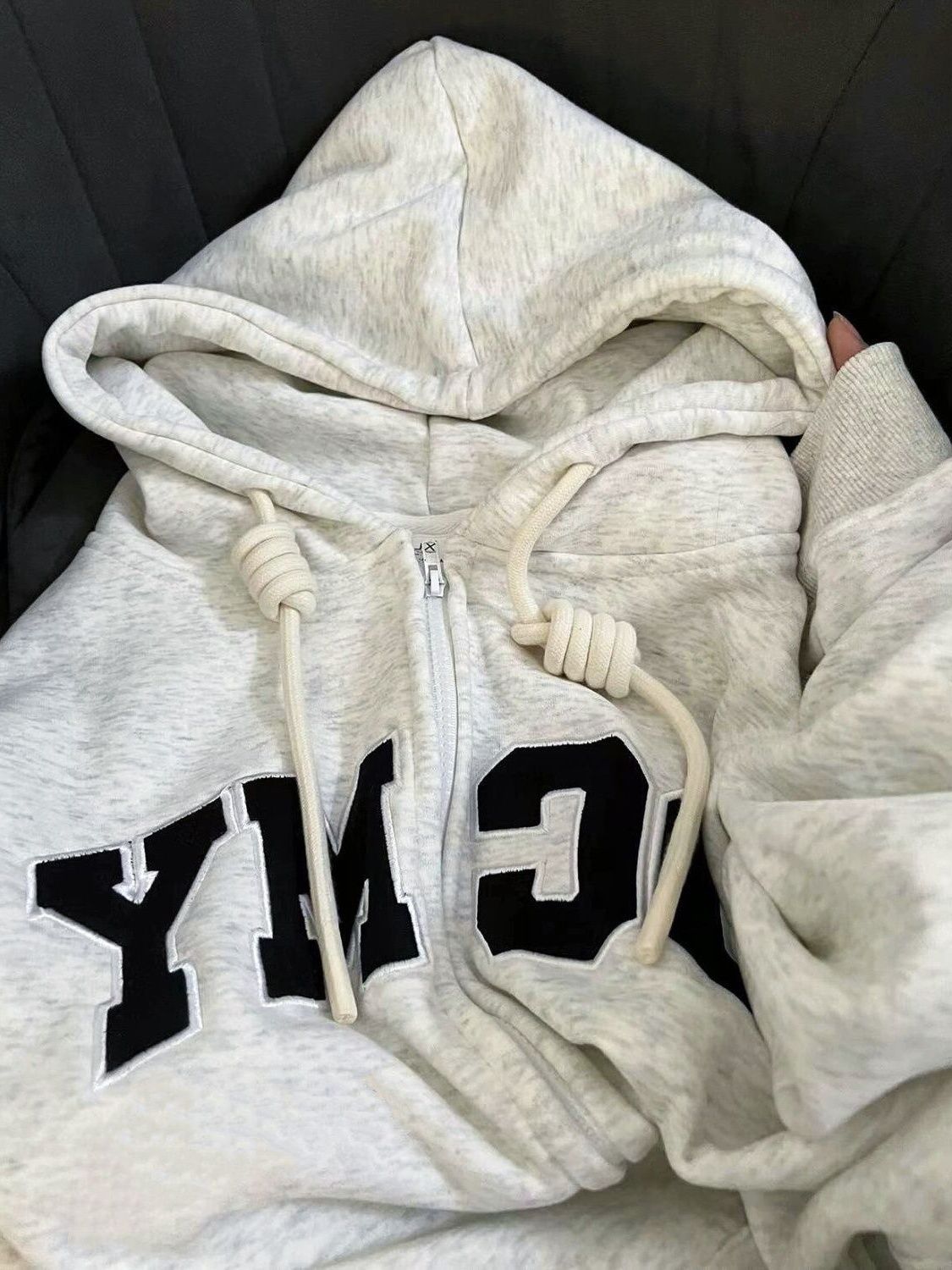 加絨加厚字母刺繡衛衣外套女秋冬款保暖銀狐絨寬鬆中長款拉鏈開衫
